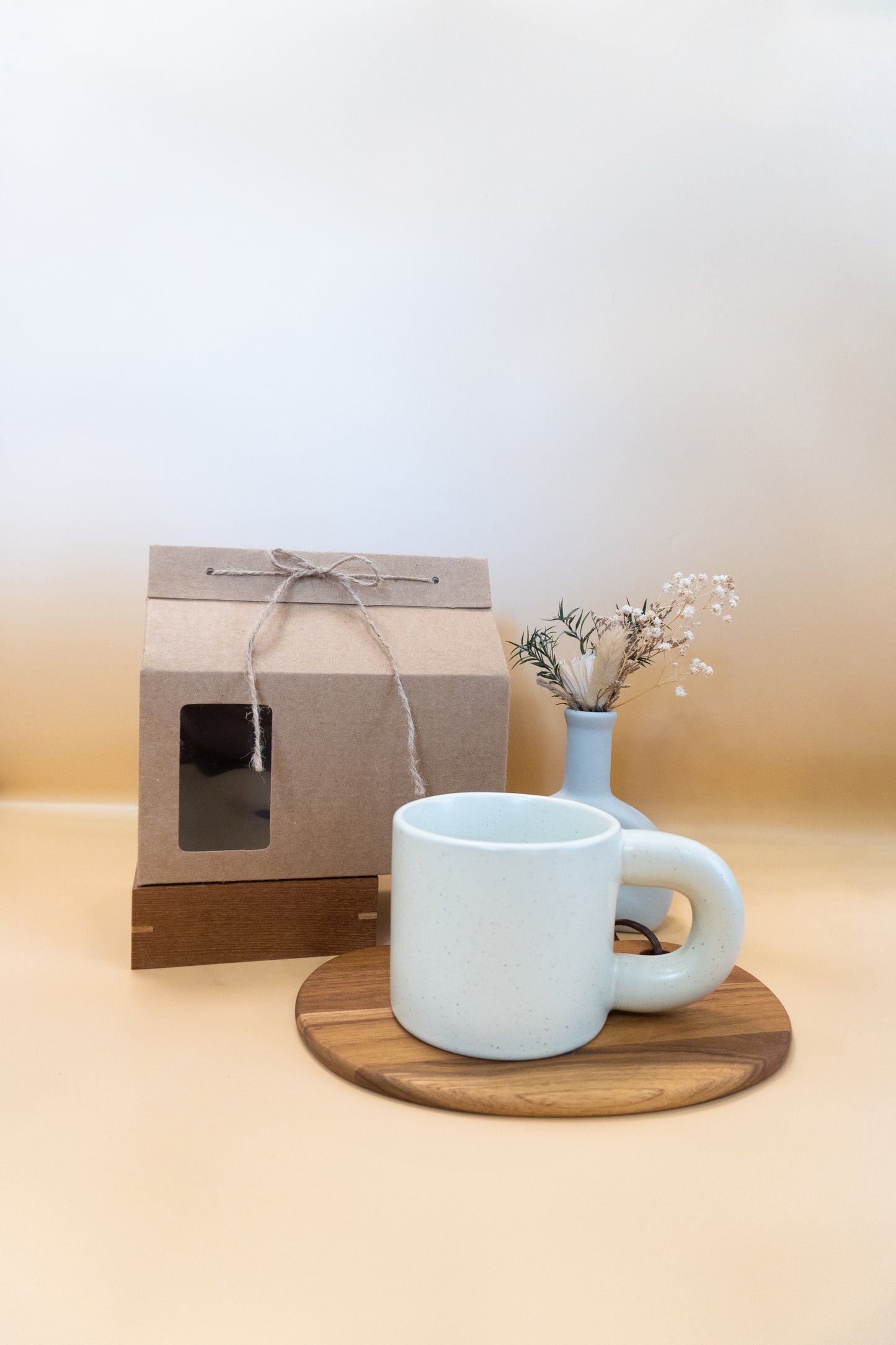 米黃細點胖胖手把馬克杯禮盒|部分工作室