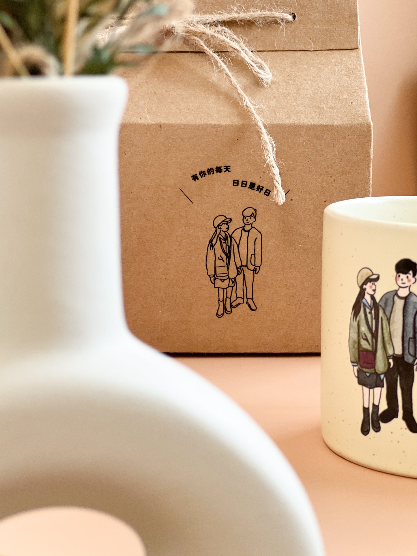 【似顏繪訂製款】米黃細點胖胖手把馬克杯禮盒|部分工作室