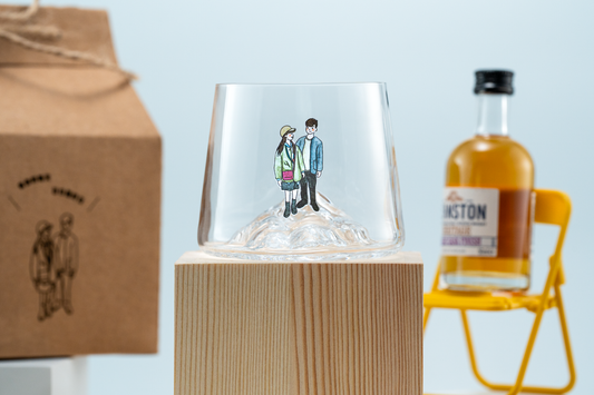 【似顏繪訂製款】富士山威士忌杯禮盒組｜部分工作室