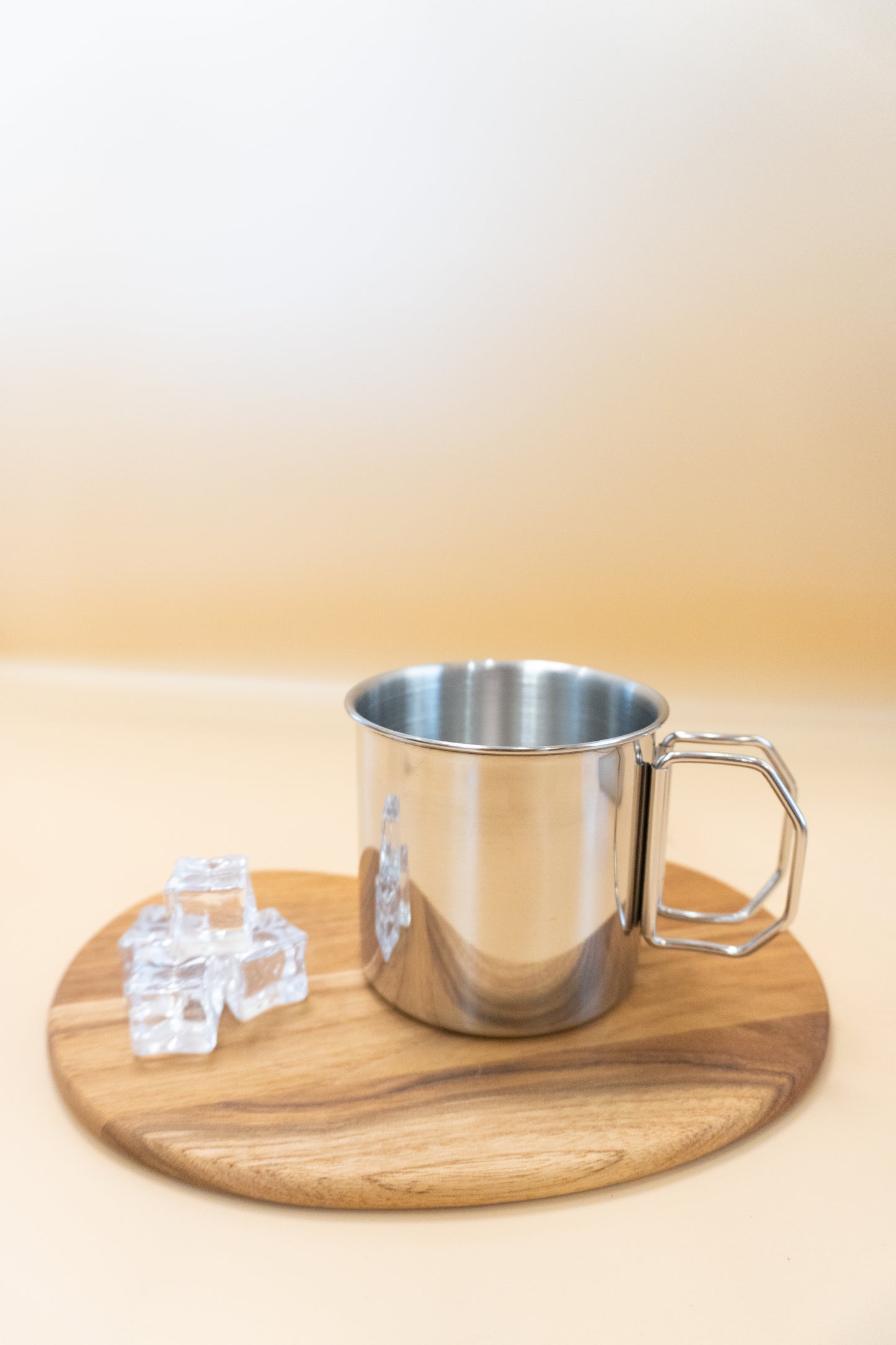 露營用折疊鋼杯｜部分工作室